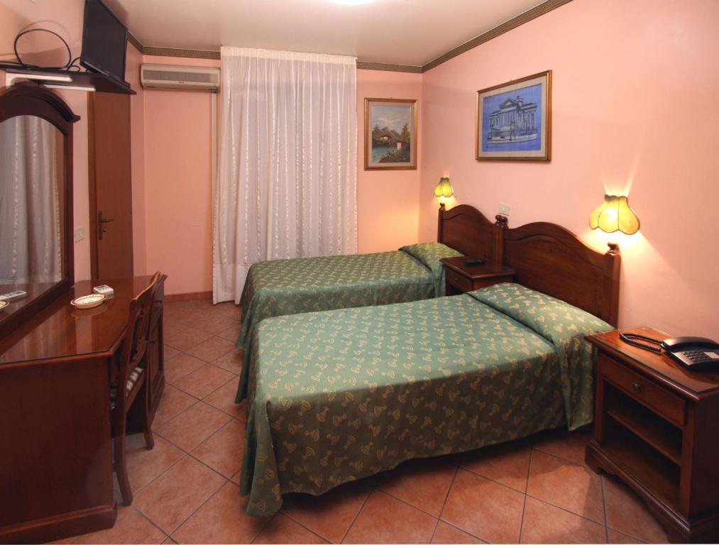 Hotel Cortese Palermo Quarto foto