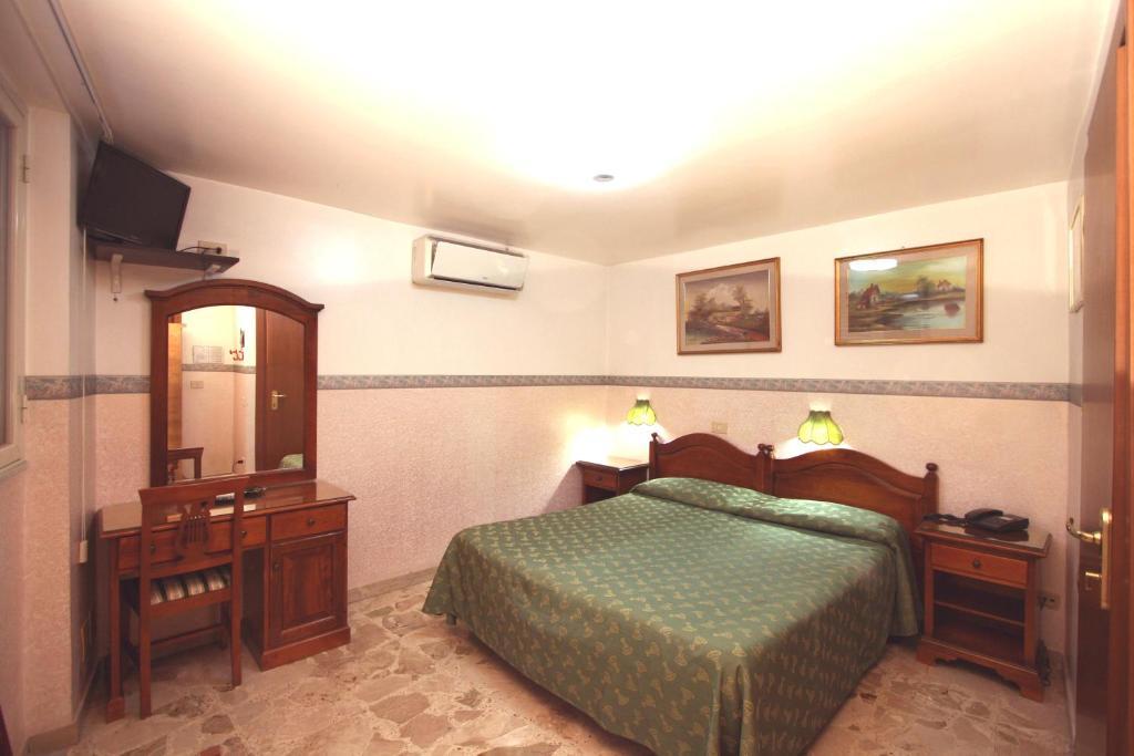 Hotel Cortese Palermo Quarto foto